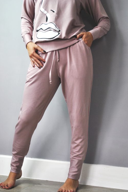 Pencil joggers in dusty pink